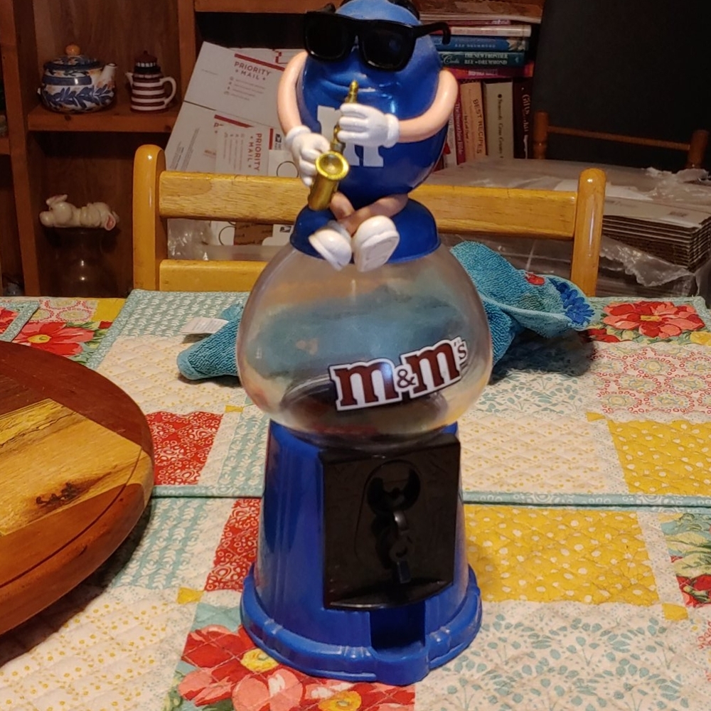 Candy machine